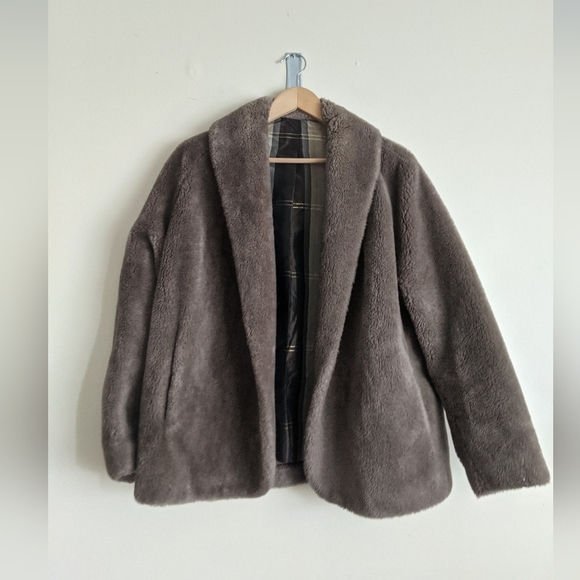 Lassie Nutrana 600® Jackets & Blazers - Lassie Nutrana 600® Faux Fur Coat – Vintage M